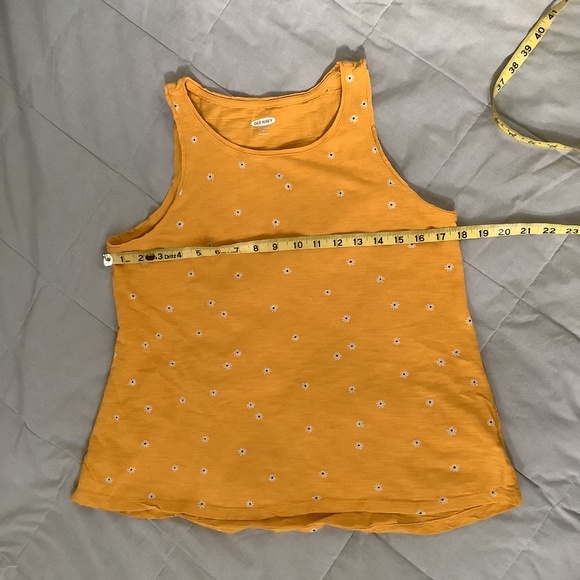 Old Navy daisy everywear tank top small - Picture 5 of 7